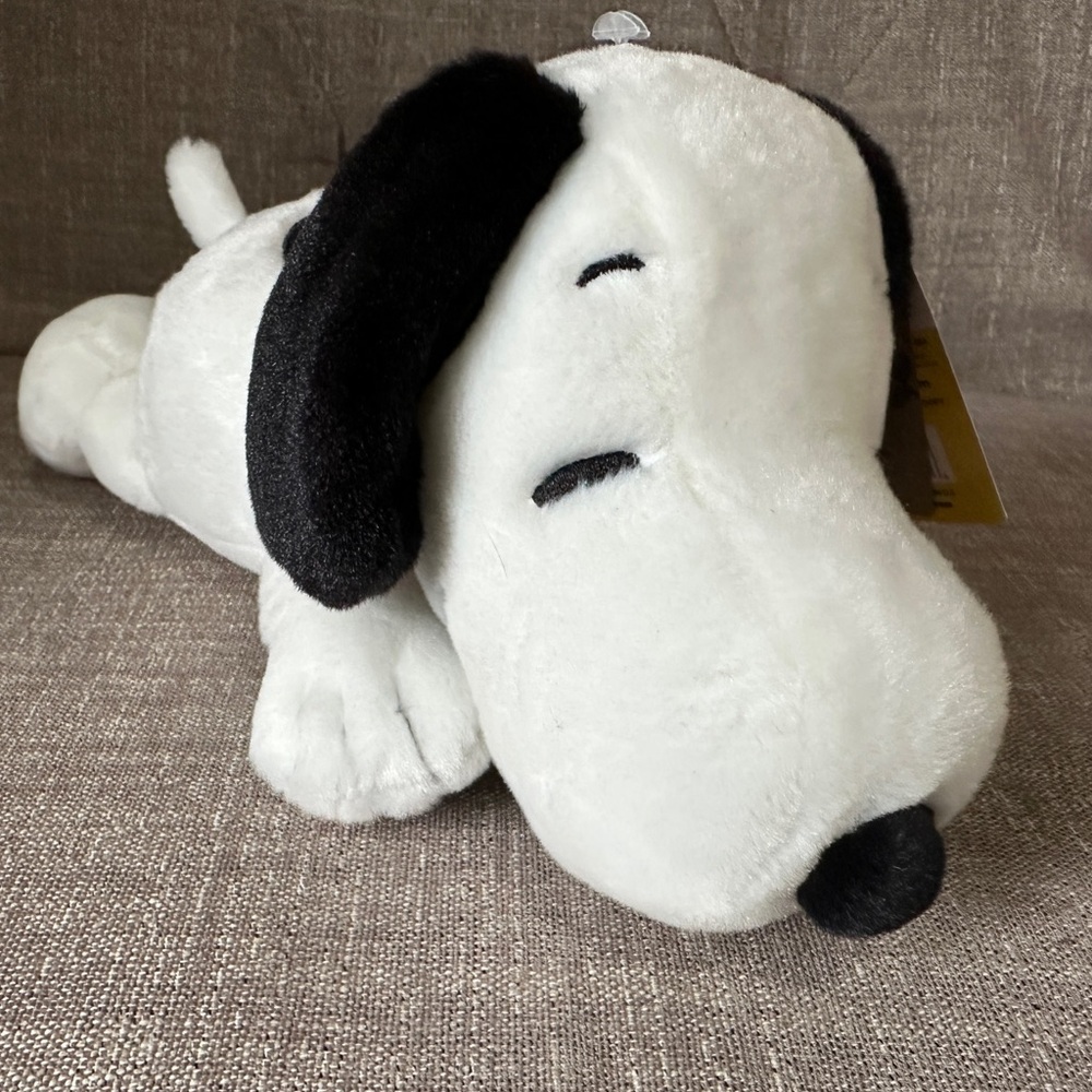 Peanuts Snoopy Plush Toy